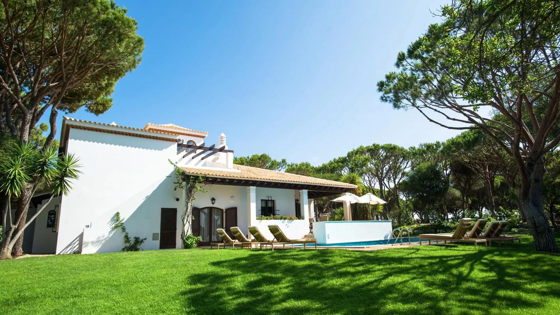 Pine Cliffs Village Albufeira 5*,  Portugal