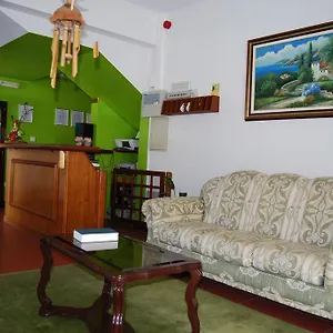 Pensión Residencial Atlantico **